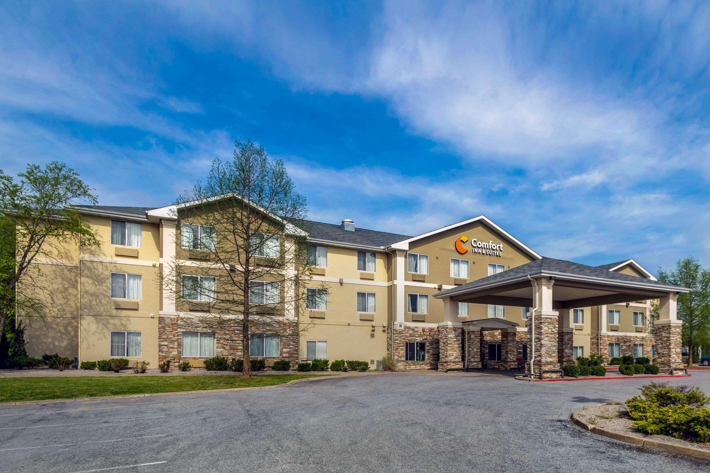 Comfort Inn & Suites Pittsburg Exterior foto